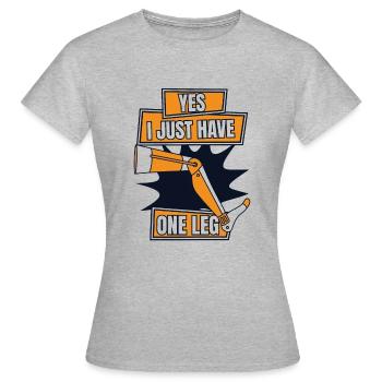 Oui, je n’ai qu’une seule jambe, jambes artificielles, jambe d’utilisateur - T-shirt Femme - gris chiné - Devant - AI Model Female 172 dark (172cm)