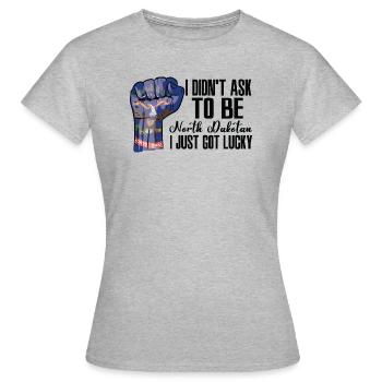 Dakota du Nord Américain U.S. Patriot USA Cultivé - T-shirt Femme - gris chiné - Devant - AI Model Female 172 dark (172cm)
