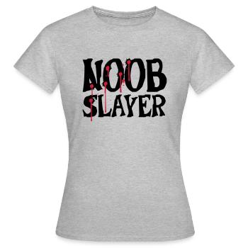 Noob Slayer Shooter - Frauen T-Shirt - Grau meliert - Vorne - AI Model Female 172 dark (172cm)