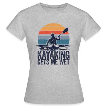Spaßiger Spruch für Wassersportfans - Frauen T-Shirt - Grau meliert - Vorne - AI Model Female 172 dark (172cm)