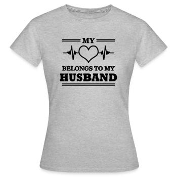 My heart belongs to my husband - Women's T-Shirt - heather grey - Front - AI Model Female 172 dark (172cm)