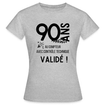 90 ans au compteur avec contrôle technique validé - T-shirt Femme - gris chiné - Devant - AI Model Female 172 dark (172cm)