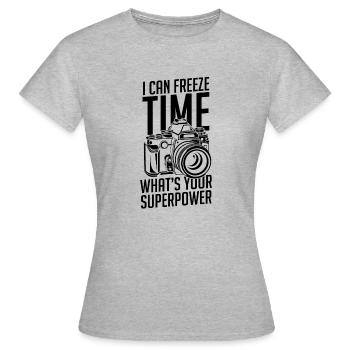 Neuheit Was ist Ihr Superpower-Kameramann - Frauen T-Shirt - Grau meliert - Vorne - AI Model Female 172 dark (172cm)