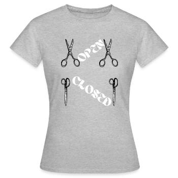 Frau Geschenk, Mann Geschenk, Humor T-Shirt, Humor - Frauen T-Shirt - Grau meliert - Vorne - AI Model Female 172 dark (172cm)