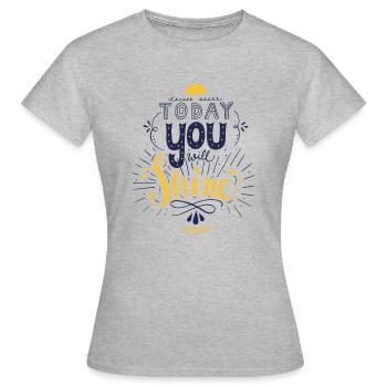 jopida shine - Frauen T-Shirt - Grau meliert - Vorne - AI Model Female 172 dark (172cm)