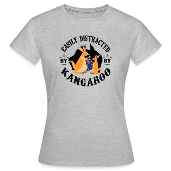 Leicht abgelenkt von Känguru - Frauen T-Shirt - Grau meliert - Vorne - AI Model Female 172 dark (172cm)