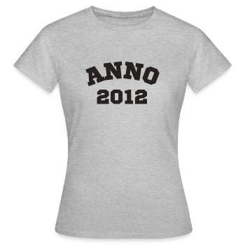 Anno 2012 Geburtstag Geburtsjahr - Frauen T-Shirt - Grau meliert - Vorne - AI Model Female 172 dark (172cm)