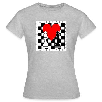 Échiquier avec cœur - T-shirt Femme - gris chiné - Devant - AI Model Female 172 dark (172cm)