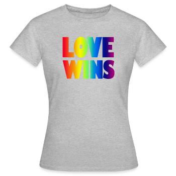 Love wins - Women's T-Shirt - heather grey - Front - AI Model Female 172 dark (172cm)