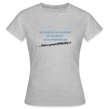 Wenn du ein Experte darin bist, schlechte Entscheidungen zu treffen - Frauen T-Shirt - Grau meliert - Vorne - AI Model Female 172 dark (172cm)