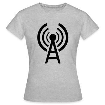 sender - Frauen T-Shirt - Grau meliert - Vorne - AI Model Female 172 dark (172cm)