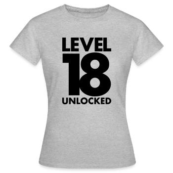 Level 18 Shirt | 18th Birthday Gamer Gifts - Women's T-Shirt - heather grey - Front - AI Model Female 172 dark (172cm)