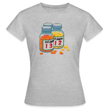 Vitamin 1312 - Frauen T-Shirt - Grau meliert - Vorne - AI Model Female 172 dark (172cm)