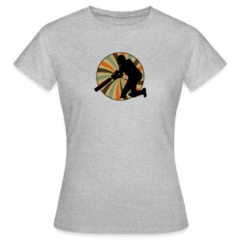 Pichet Cricket - T-shirt Femme - gris chiné - Devant - AI Model Female 172 dark (172cm)