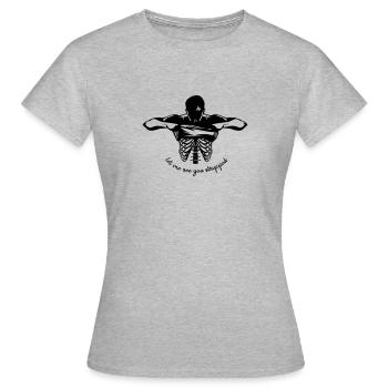 Stripped inspired by DM - Frauen T-Shirt - Grau meliert - Vorne - AI Model Female 172 dark (172cm)