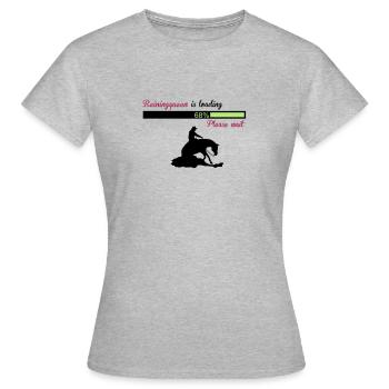 Reiningqueen is loading - Frauen T-Shirt - Grau meliert - Vorne - AI Model Female 172 dark (172cm)