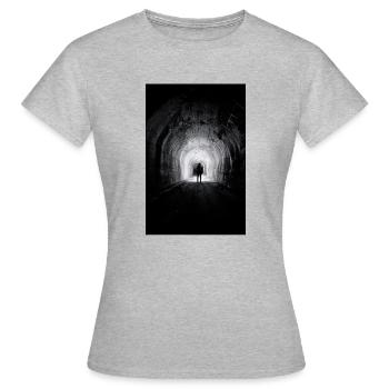 Frozen Tunnel - T-shirt Femme - gris chiné - Devant - AI Model Female 172 dark (172cm)
