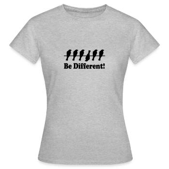 Soyez différent, je suis différent des autres. - T-shirt Femme - gris chiné - Devant - AI Model Female 172 dark (172cm)