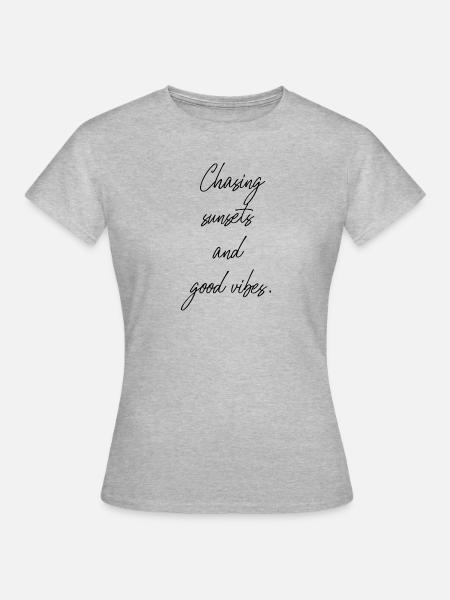 Chasing sunsets - Frauen T-Shirt - Grau meliert