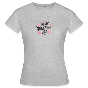 Queef Queen Queefed Humour adulte Queefing - T-shirt Femme - gris chiné - Devant - AI Model Female 172 dark (172cm)