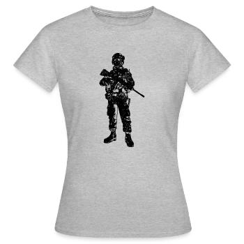 Soldat Infanterie Panzer - Frauen T-Shirt - Grau meliert - Vorne - AI Model Female 172 dark (172cm)