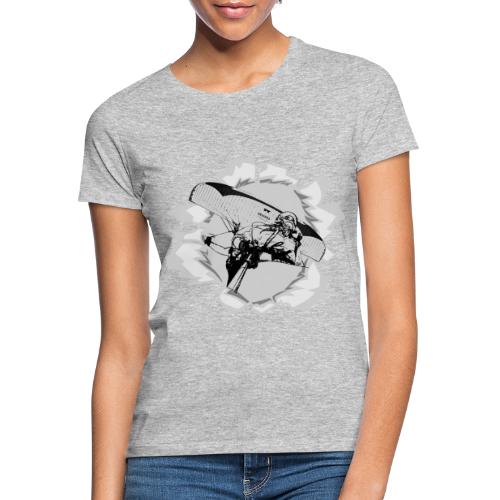 Paragliding wing flying through the opening - Women's T-Shirt