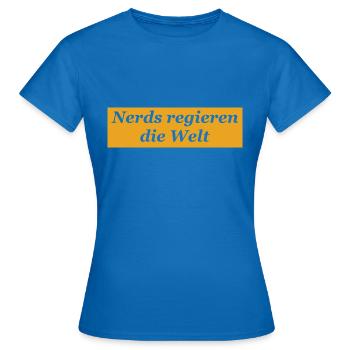 Nerds regieren transparente Schrift - Frauen T-Shirt - Royalblau - Vorne - AI Model Female 172 dark (172cm)