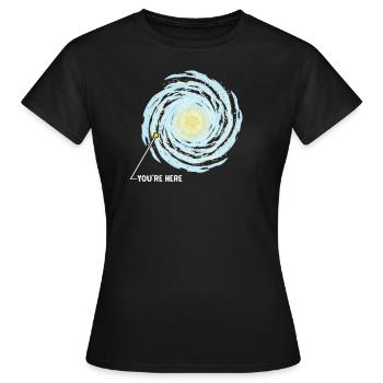 Tu es ici dans la galaxie - T-shirt Femme - noir - Devant - AI Model Female 172 dark (172cm)