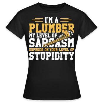 Plombier de plomberie vintage Je suis un - T-shirt Femme - noir - Devant - AI Model Female 172 dark (172cm)