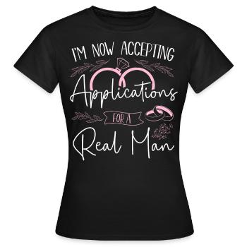Happy Divorce Party I'm Now - Frauen T-Shirt - Schwarz - Vorne - AI Model Female 172 dark (172cm)