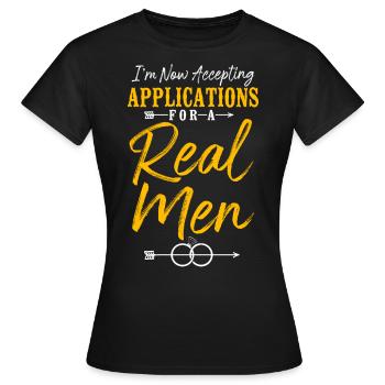 Happy Divorce Party I'm Now - Frauen T-Shirt - Schwarz - Vorne - AI Model Female 172 dark (172cm)