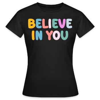 Soyez vous-même ! Confiance en soi, pensée positive, motivation - T-shirt Femme - noir - Devant - AI Model Female 172 dark (172cm)