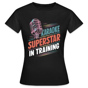 Superstar du karaoké en formation - T-shirt Femme - noir - Devant - AI Model Female 172 dark (172cm)