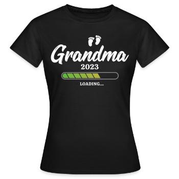 Grandma Loading 2023 - Frauen T-Shirt - Schwarz - Vorne - AI Model Female 172 dark (172cm)