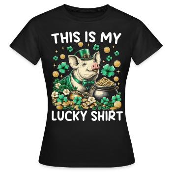 C’est ma chemise porte-bonheur - T-shirt Femme - noir - Devant - AI Model Female 172 dark (172cm)