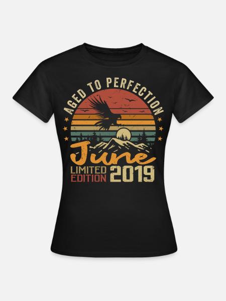 Vintage June 2019 June 2019 born in June 2019 Retro - Women's T-Shirt - black