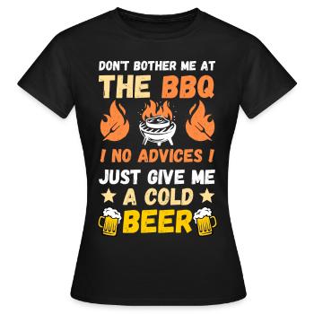 BBQ, barbecue et boisson à la bière pour les amateurs de bière - T-shirt Femme - noir - Devant - AI Model Female 172 dark (172cm)