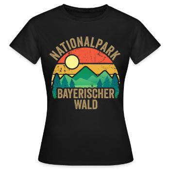 Nationalpark Bayerischer Wald - Frauen T-Shirt - Schwarz - Vorne - AI Model Female 172 dark (172cm)