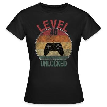 Level 40 unlocked - Frauen T-Shirt - Schwarz - Vorne - AI Model Female 172 dark (172cm)