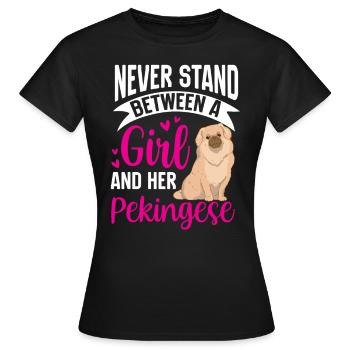 Fille et son chien du palais de Pékin - T-shirt Femme - noir - Devant - AI Model Female 172 dark (172cm)