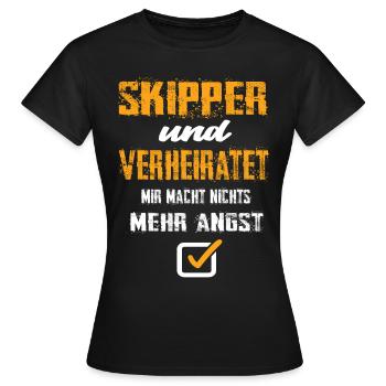 Skipper - Frauen T-Shirt - Schwarz - Vorne - AI Model Female 172 dark (172cm)