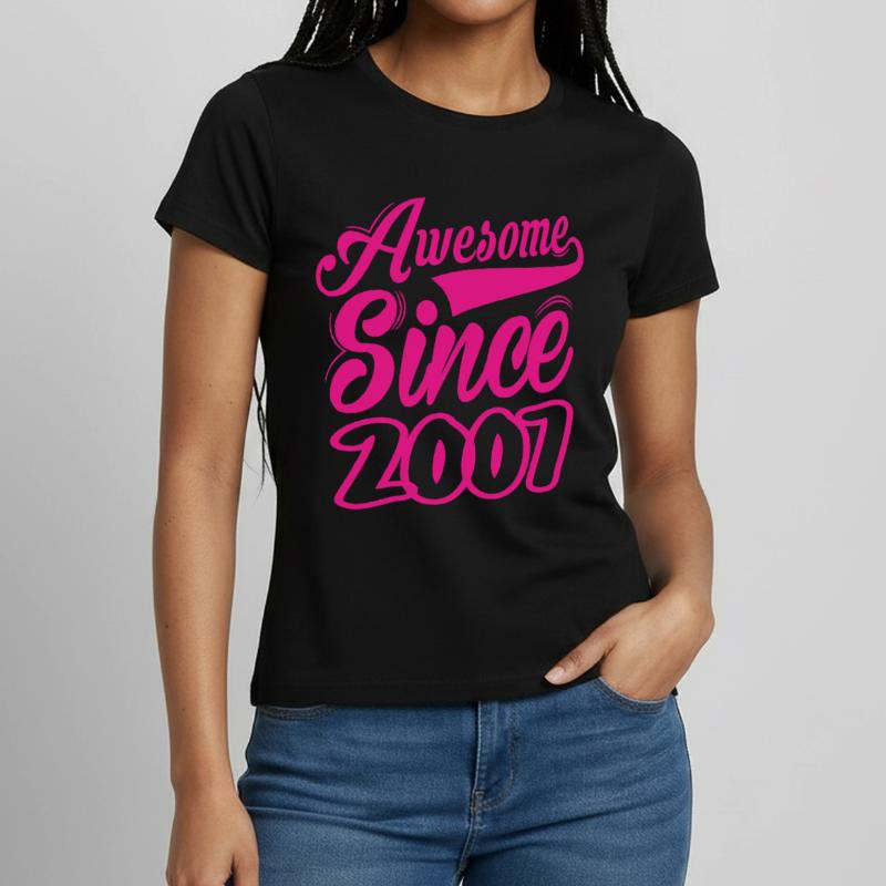 Awesome Since 2007 Frauen T-Shirt