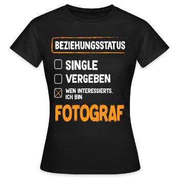 Fotograf Beziehungsstatus - Frauen T-Shirt - Schwarz - Vorne - AI Model Female 172 dark (172cm)
