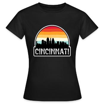 Cincinnati Ohio USA Flag Skyline Souvenir de voyage - T-shirt Femme - noir - Devant - AI Model Female 172 dark (172cm)