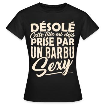 Tshirt Couple - Prise par un Barbu Sexy - T-shirt Femme - noir - Devant - AI Model Female 172 dark (172cm)