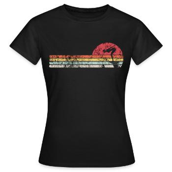 Float gift - Women's T-Shirt - black - Front - AI Model Female 172 dark (172cm)