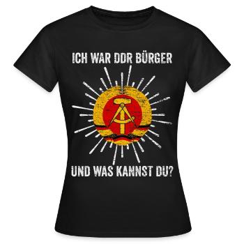DDR Ostalgie Kommunist - Frauen T-Shirt - Schwarz - Vorne - AI Model Female 172 dark (172cm)