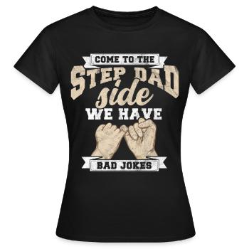 Stiefvater - Frauen T-Shirt - Schwarz - Vorne - AI Model Female 172 dark (172cm)