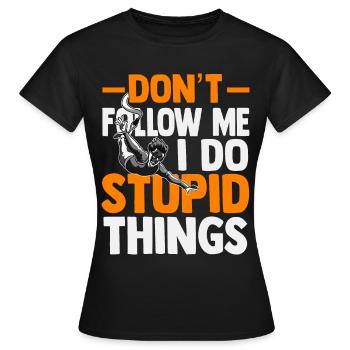 bungee jumping - Frauen T-Shirt - Schwarz - Vorne - AI Model Female 172 dark (172cm)