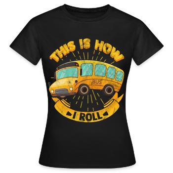 Bus - Frauen T-Shirt - Schwarz - Vorne - AI Model Female 172 dark (172cm)